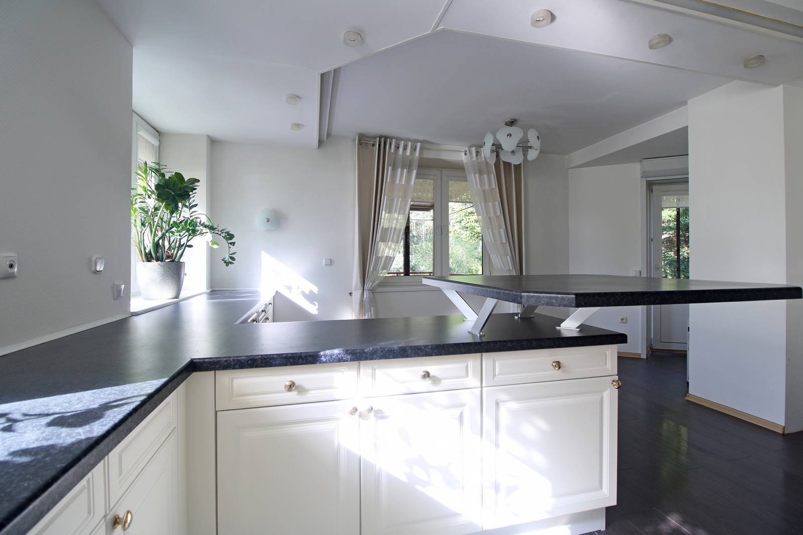 Продать квартиру сейчас, купить или подождать?